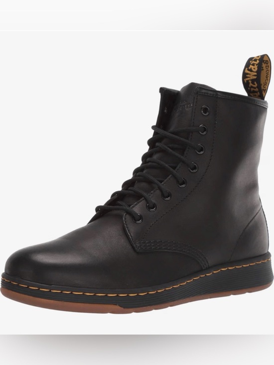 Dr. Martens Shoes - Dr. Martens Newton 8-Eye
Black Leather Boots US Women 7 Men 6 Unisex EUC
